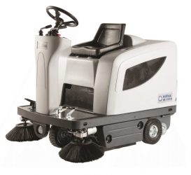 Commercial Sweeper – Nilfisk SR1101 (Battery)